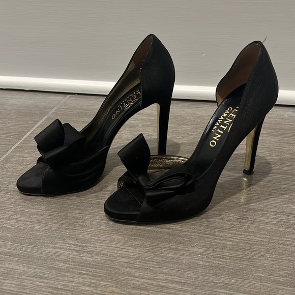 Valentino black satin peeptoe stiletto heels - Picture 2 of 8